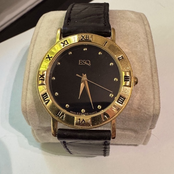 🕰️ Vintage Stylish Early 1990’s Men’s Movado ESQ Gold and Black Watch - Picture 2 of 16